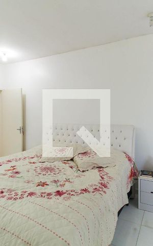 Casa à venda com 349m², 3 quartos e 2 vagas Casa à venda com 349m², 3 quartos e 2 vagasQuarto 3 - Suíte