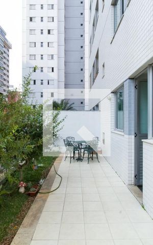 Apartamento para alugar com 100m², 3 quartos e 1 vaga Apartamento para alugar com 100m², 3 quartos e 1 vagaVaranda