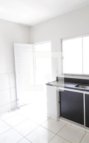 Casa para alugar com 70m², 2 quartos e 1 vagaCozinha