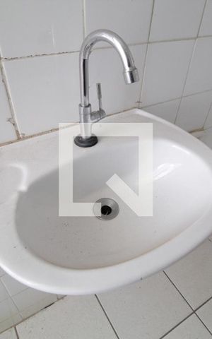 Casa para alugar com 70m², 2 quartos e 1 vagaBanheiro Social
