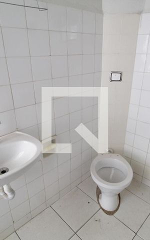 Casa para alugar com 70m², 2 quartos e 1 vagaBanheiro Social
