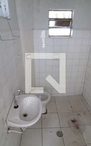 Casa para alugar com 70m², 2 quartos e 1 vagaBanheiro Social