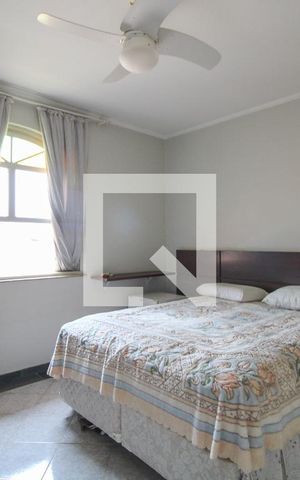 Casa para alugar com 288m², 4 quartos e 6 vagas Casa para alugar com 288m², 4 quartos e 6 vagasQuarto 2