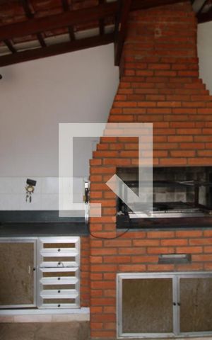 Casa para alugar com 288m², 4 quartos e 6 vagasÁrea Gourmet