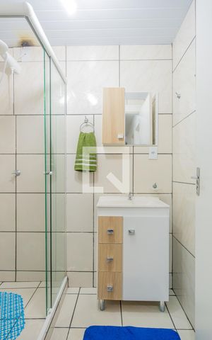 Apartamento à venda com 42m², 2 quartos e 1 vaga Apartamento à venda com 42m², 2 quartos e 1 vagaBanheiro