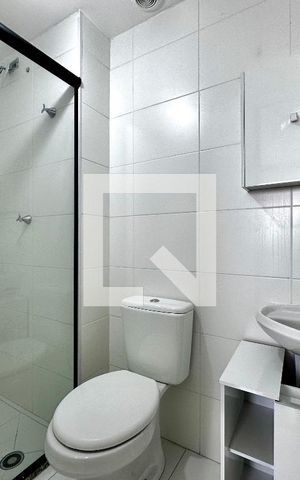 Apartamento à venda com 28m², 1 quarto e sem vaga Apartamento à venda com 28m², 1 quarto e sem vagaBanheiro Suíte