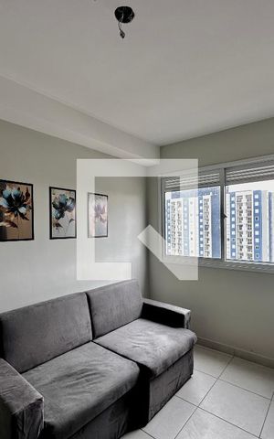 Apartamento à venda com 28m², 1 quarto e sem vaga Apartamento à venda com 28m², 1 quarto e sem vagaSala