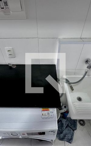 Apartamento à venda com 28m², 1 quarto e sem vaga Apartamento à venda com 28m², 1 quarto e sem vagaÁrea de Serviço