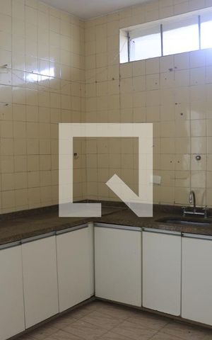 Casa para alugar com 124m², 5 quartos e 3 vagasCozinha