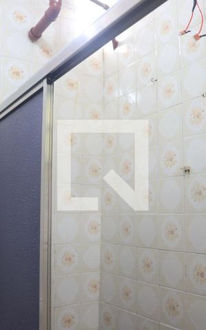 Casa para alugar com 124m², 5 quartos e 3 vagasBanheiro Terreo