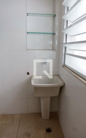Studio para alugar com 25m², 1 quarto e sem vaga Studio para alugar com 25m², 1 quarto e sem vagaLavanderia