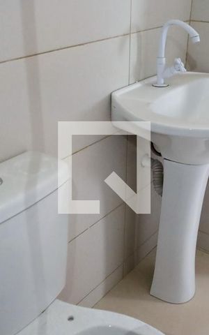 Studio para alugar com 25m², 1 quarto e sem vaga Studio para alugar com 25m², 1 quarto e sem vagaBanheiro