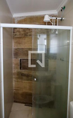 Studio para alugar com 25m², 1 quarto e sem vaga Studio para alugar com 25m², 1 quarto e sem vagaBanheiro