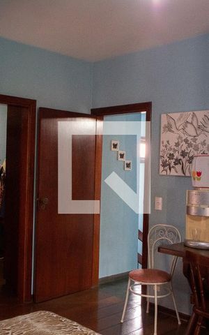 Casa à venda com 288m², 3 quartos e 2 vagas Casa à venda com 288m², 3 quartos e 2 vagasSUITE