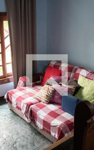 Casa à venda com 288m², 3 quartos e 2 vagas Casa à venda com 288m², 3 quartos e 2 vagasSALA