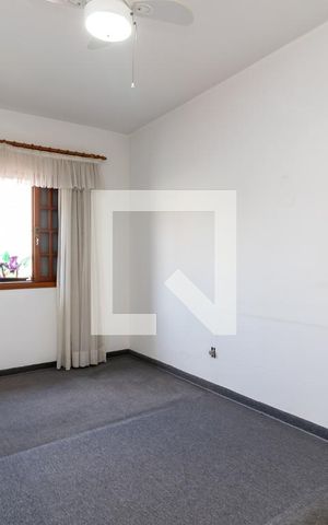 Casa à venda com 214m², 3 quartos e 5 vagasQuarto 1