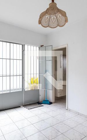 Casa à venda com 214m², 3 quartos e 5 vagasCopa