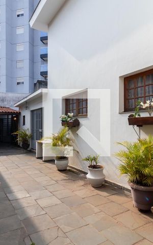 Casa à venda com 214m², 3 quartos e 5 vagasGaragem