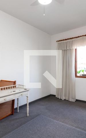 Casa à venda com 214m², 3 quartos e 5 vagasQuarto 1