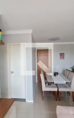 Apartamento à venda com 47m², 2 quartos e 1 vaga Apartamento à venda com 47m², 2 quartos e 1 vagaSala