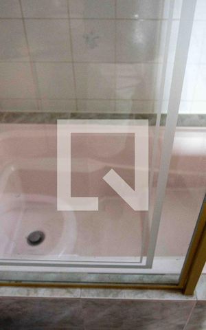 Casa à venda com 450m², 4 quartos e 5 vagasBanheira
