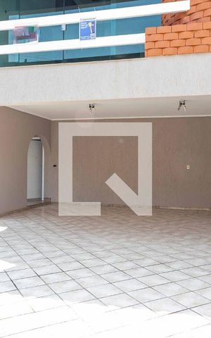 Casa à venda com 450m², 4 quartos e 5 vagasGaragem
