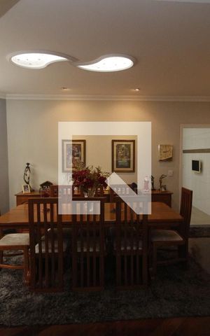 Casa à venda com 270m², 3 quartos e 8 vagasSala de Jantar
