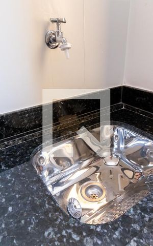 Apartamento à venda com 30m², 2 quartos e sem vagaCozinha e Área de Serviço