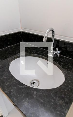 Apartamento à venda com 30m², 2 quartos e sem vagaBanheiro