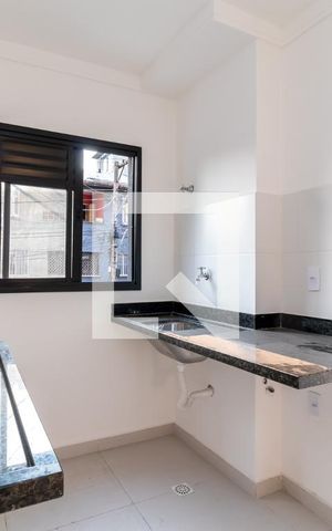 Apartamento à venda com 30m², 2 quartos e sem vagaCozinha e Área de Serviço