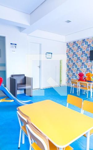 Apartamento para alugar com 60m², 2 quartos e 1 vaga Apartamento para alugar com 60m², 2 quartos e 1 vagaÁrea Comum - Churrasqueira