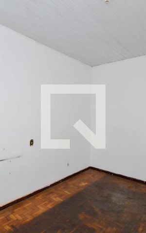 Casa à venda com 304m², 3 quartos e 2 vagas Casa à venda com 304m², 3 quartos e 2 vagasQuarto 1