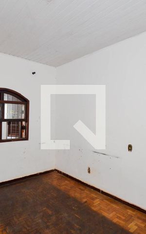 Casa à venda com 304m², 3 quartos e 2 vagas Casa à venda com 304m², 3 quartos e 2 vagasQuarto 1
