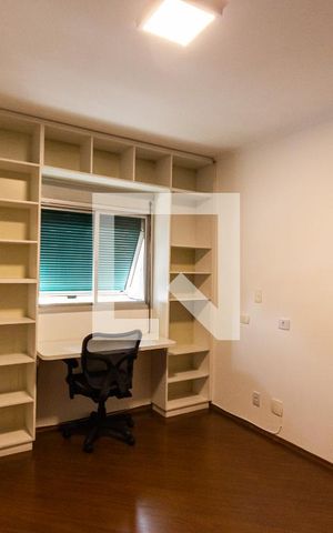 Apartamento para alugar com 142m², 3 quartos e 2 vagas Apartamento para alugar com 142m², 3 quartos e 2 vagasQuarto 2