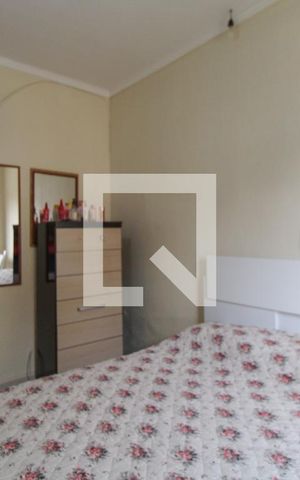 Casa à venda com 90m², 2 quartos e 2 vagas Casa à venda com 90m², 2 quartos e 2 vagasQuarto 1