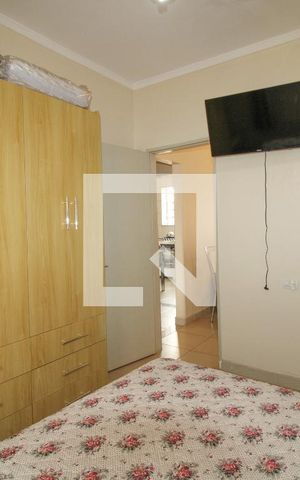 Casa à venda com 90m², 2 quartos e 2 vagas Casa à venda com 90m², 2 quartos e 2 vagasQuarto 1