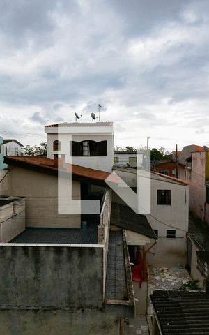 Apartamento à venda com 215m², 4 quartos e 4 vagas Apartamento à venda com 215m², 4 quartos e 4 vagasQuarto 3 - vista