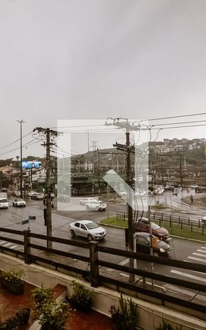 Apartamento à venda com 264m², 6 quartos e 1 vaga Apartamento à venda com 264m², 6 quartos e 1 vagaVista