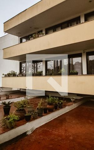 Apartamento à venda com 264m², 6 quartos e 1 vaga Apartamento à venda com 264m², 6 quartos e 1 vagaSacada