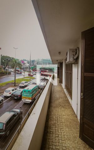 Apartamento à venda com 264m², 6 quartos e 1 vaga Apartamento à venda com 264m², 6 quartos e 1 vagaSacada