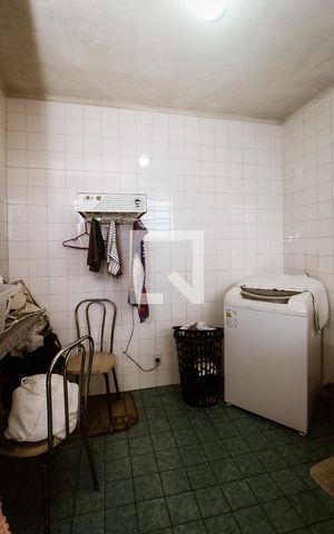 Apartamento à venda com 264m², 6 quartos e 1 vaga Apartamento à venda com 264m², 6 quartos e 1 vagaÁrea de Serviço