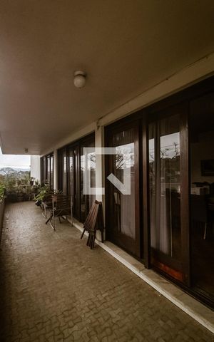 Apartamento à venda com 264m², 6 quartos e 1 vaga Apartamento à venda com 264m², 6 quartos e 1 vagaSacada