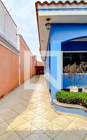 Casa à venda com 400m², 3 quartos e 8 vagasGaragem