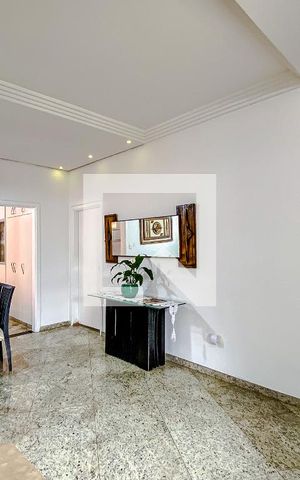 Casa à venda com 400m², 3 quartos e 8 vagasSala