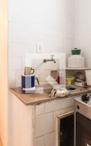 Apartamento à venda com 68m², 2 quartos e sem vagaCozinha