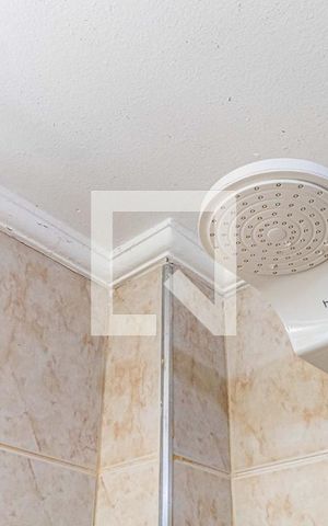 Apartamento à venda com 92m², 4 quartos e sem vagaBanheiro social