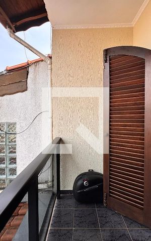 Casa à venda com 267m², 3 quartos e 1 vaga Casa à venda com 267m², 3 quartos e 1 vagaSacada