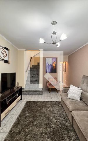 Casa à venda com 267m², 3 quartos e 1 vaga Casa à venda com 267m², 3 quartos e 1 vagaSala