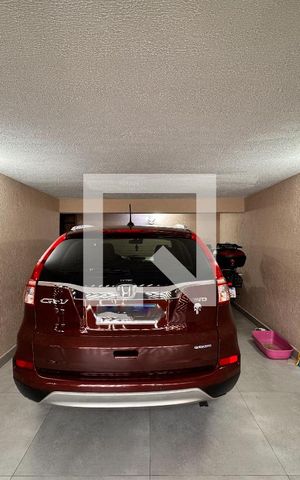 Casa à venda com 267m², 3 quartos e 1 vaga Casa à venda com 267m², 3 quartos e 1 vagaGaragem