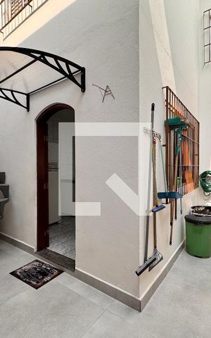 Casa à venda com 267m², 3 quartos e 1 vaga Casa à venda com 267m², 3 quartos e 1 vagaQuintal